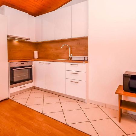 Apartment Mira Primošten Oda fotoğraf