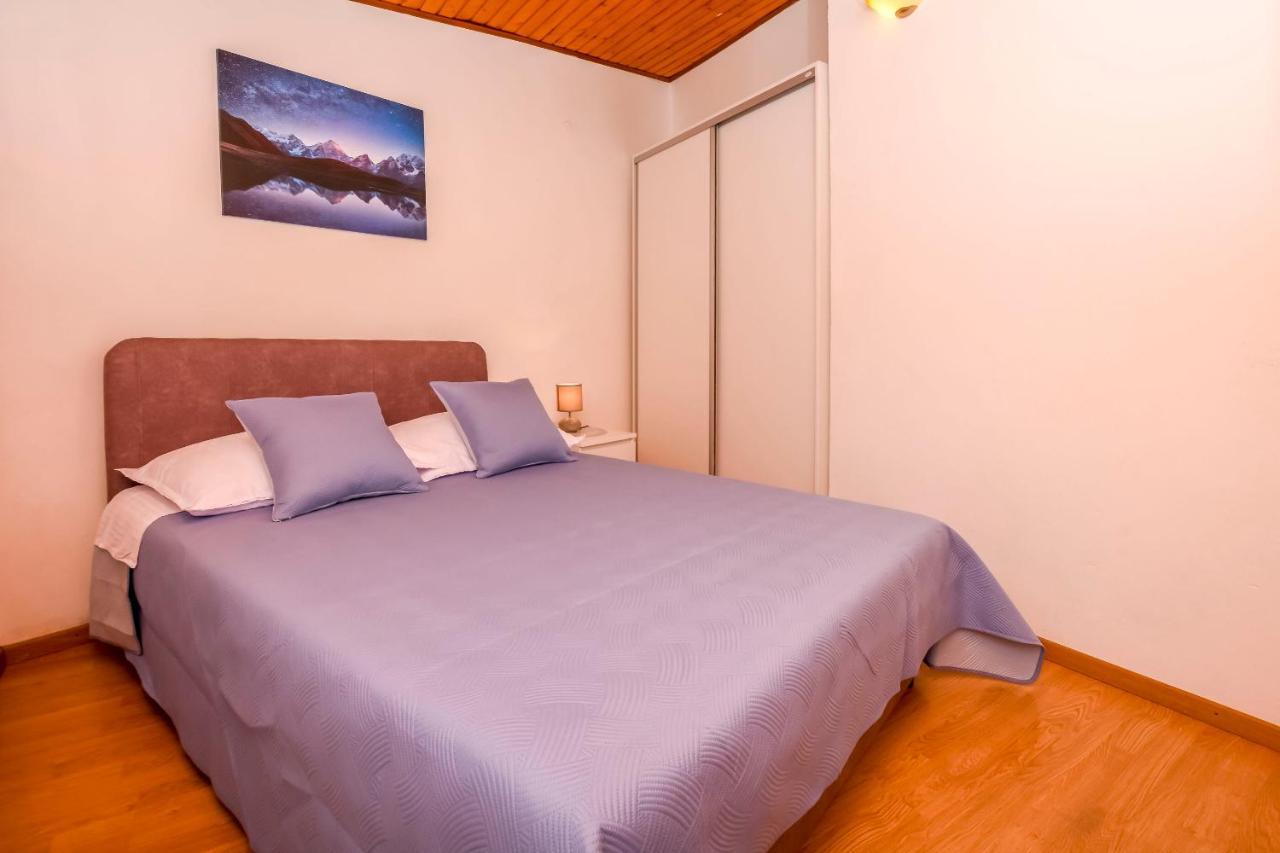 Apartment Mira Primošten Dış mekan fotoğraf